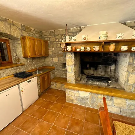 Vila Old House Nono Dildo Grdoselo