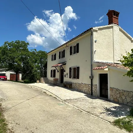 Vila Old House Nono Dildo Grdoselo