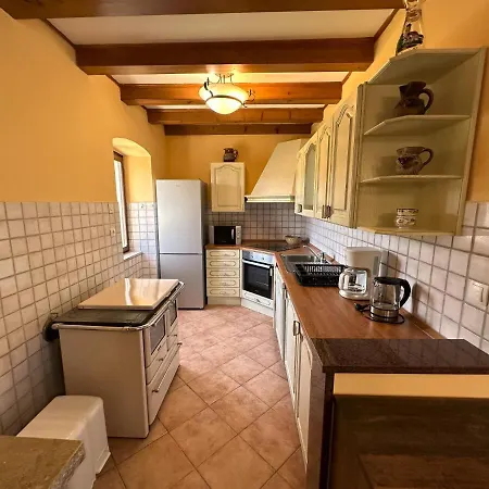 Old House Nono Dildo Vila
